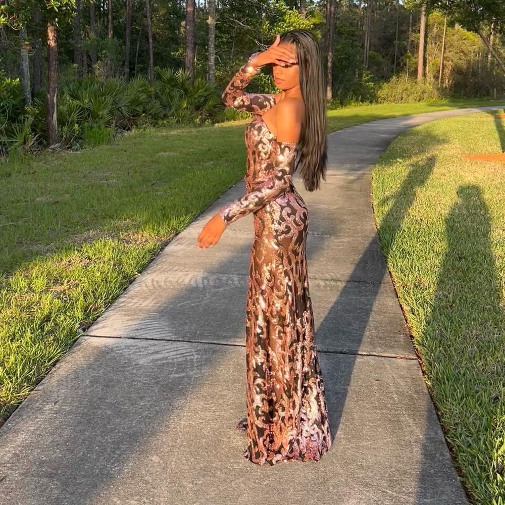 PROM DRESS! - Picture 6 of 7